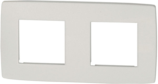 PLAQUE DE FINITION ENCASTR. DOUBLE HORIZONTALE BLANCHE NIKO