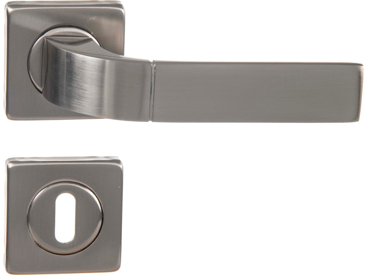 Linea Bertomani 119 deurklinkset op rozet 50mm aluminium vernikkeld