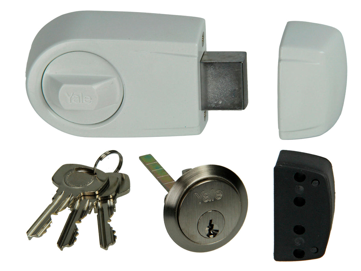 Yale Oplegslot Rim Lock met bevestigingstoebehoren wit