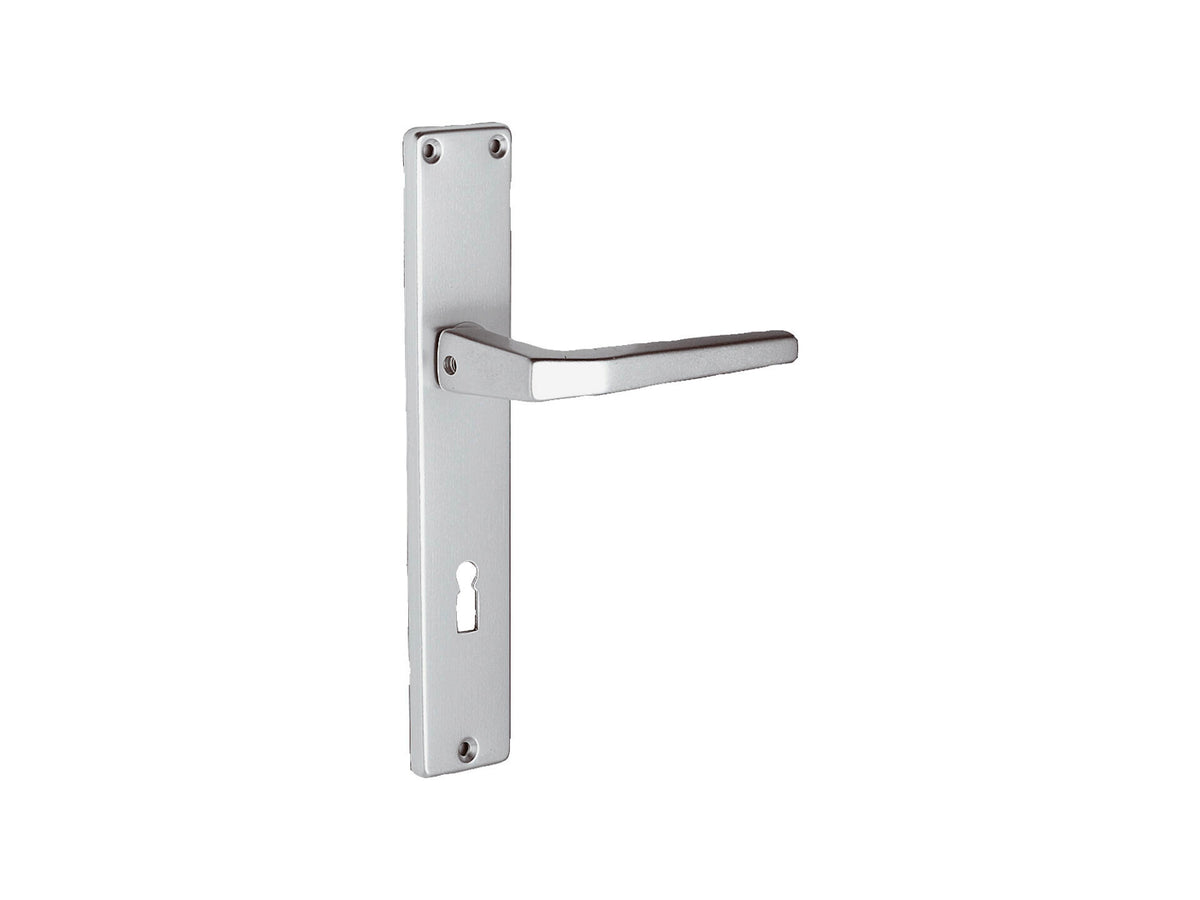 Linea Bertomani deurklinkset op plaat 110mm aluminium