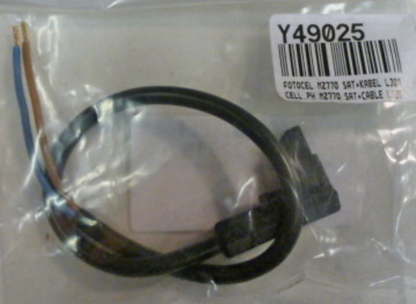 CELL.PH MZ770 SAT+CABLE L300