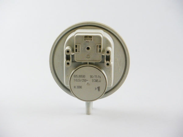 VAMA IK3996 PRESS.HUBA 60590